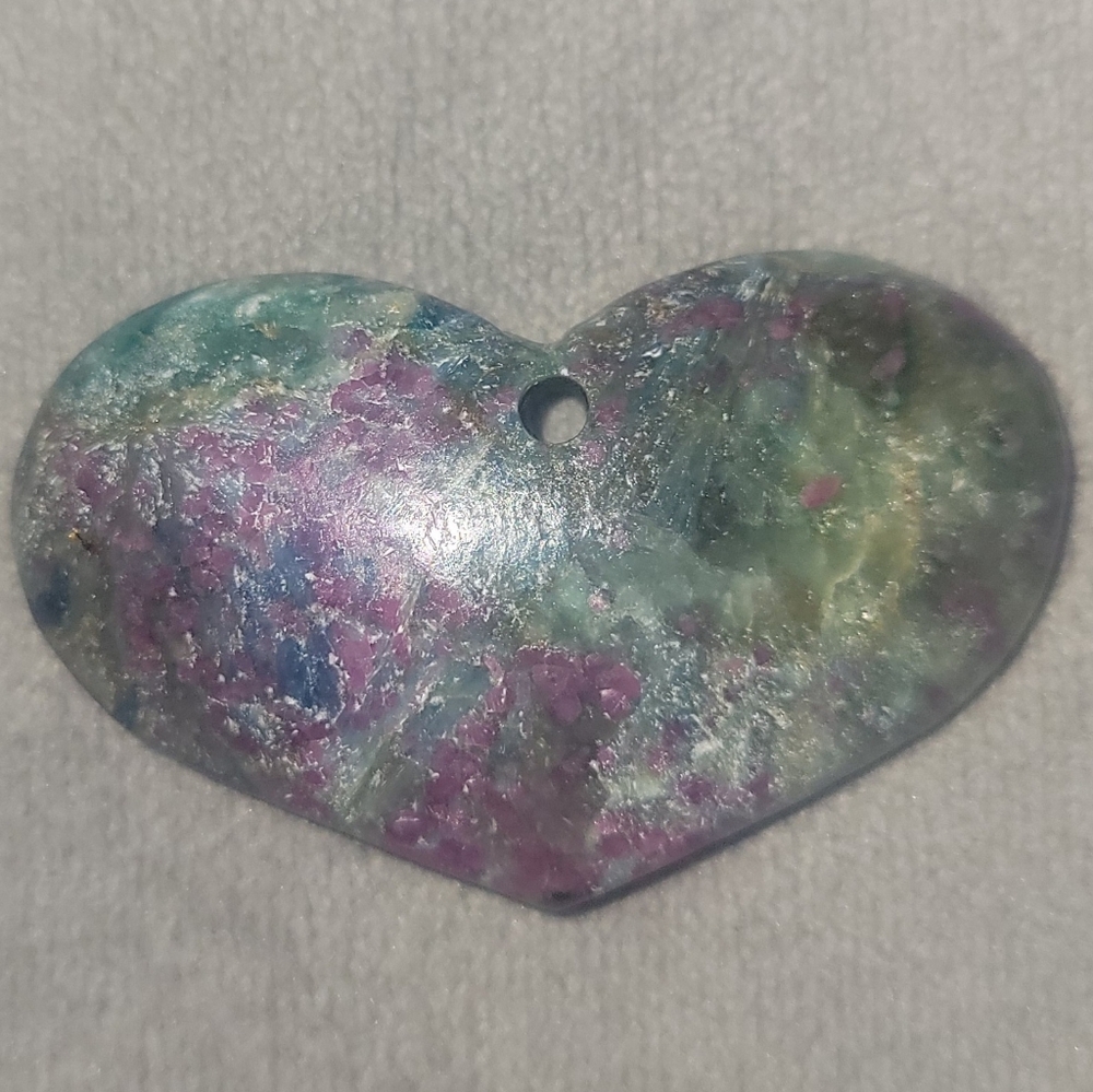 Drilled Natural Ruby In Fuschite Heart Pendant - image 3